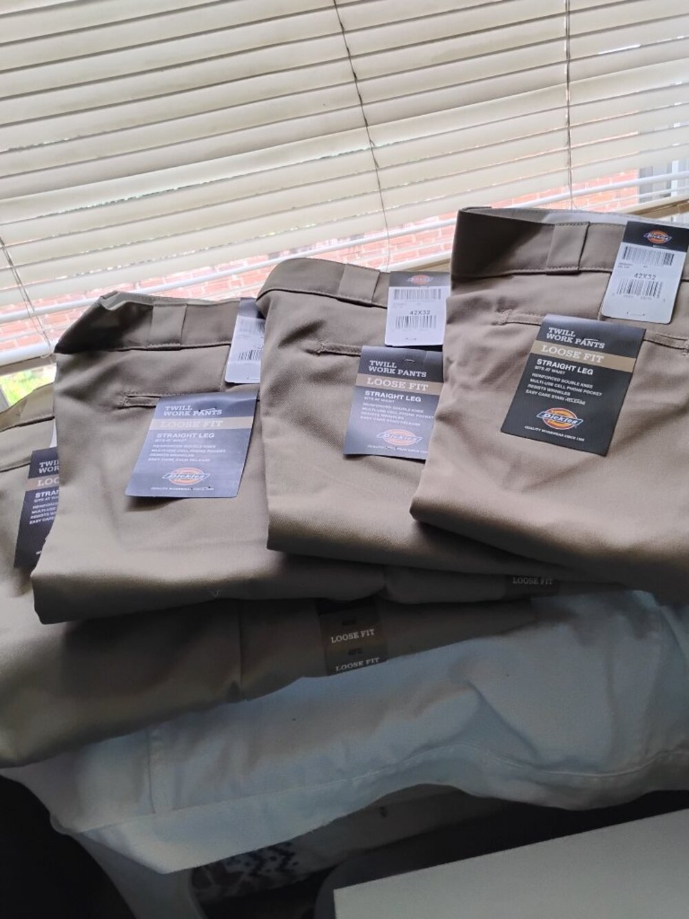 Four Pairs Dickies Double Knee Loose Fit 42 32.